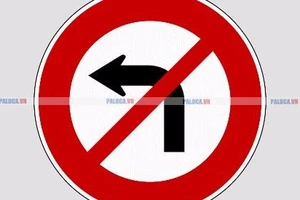 Xử phạt đi sai làn đường khi rẽ trái?​