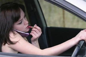 Học lái xe kiểu 'hại người, hại mình'