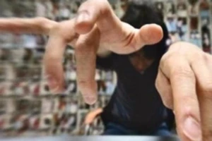 Ấu dâm và sự cuồng nộ của đám đông