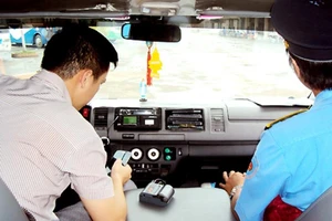 Ô tô không lắp hộp đen bị phạt như thế nào?