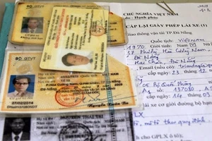 Lỗi tẩy xóa giấy phép lái xe, 5 năm mới được cấp lại