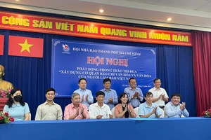 Ký giao ước thi đua xây dựng môi trường văn hóa trong các cơ quan báo chí tại TP.HCM