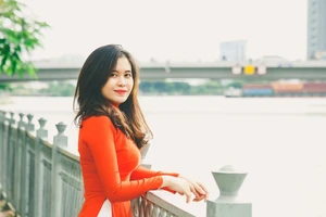 Tác giả trong một chuyến du lịch.