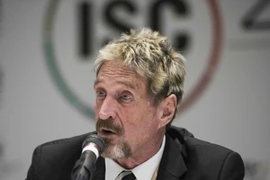 Ông John McAfee trong một sự kiện ở Trung Quốc hồi năm 2016. Ảnh: AFP