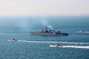 Các tàu chiến của hải quân Ukraine trong cuộc tập trân Sea Breeze năm 2020. Ảnh: REUTERS