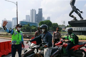 Một chốt kiểm soát giao thông ở thủ đô Jakarta (Indonesia). 