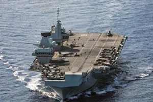 Tàu sân bay HMS Queen Elizabeth. Ảnh: HẢI QUÂN HOÀNG GIA ANH