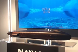 Một mô hình tàu ngầm được tập đoàn Naval (Pháp) trưng bày. Ảnh: NAVAL NEWS