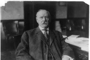 Ấn tượng với vị tổng thống Dân chủ đắc cử 2 nhiệm kỳ không liên tiếp, trước ông Trump