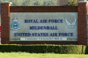 Nhiều UAV lạ bay trên 3 căn cứ quân sự Mỹ ở Anh