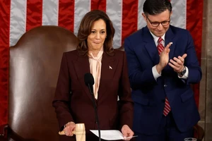 Bà Harris chủ trì phiên họp quốc hội chứng nhận chiến thắng của ông Trump