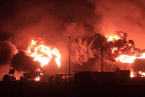 VIDEO: Israel không kích hàng chục mục tiêu Houthis ở Yemen 