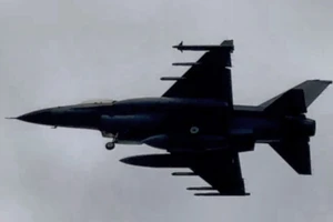 Tỉ phú Nga thưởng hậu hĩnh 12 quân nhân bắn rơi tiêm kích F-16 Ukraine