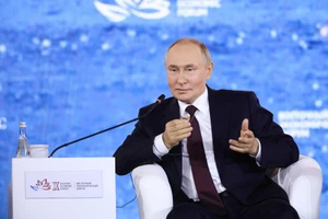 Ông Putin: Nga đảm bảo an toàn 100% ông Zelensky nếu tới Moscow đàm phán