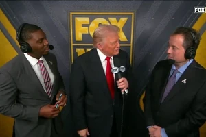 Nhà Trắng lên tiếng việc ông Trump muốn có sân vận động mang tên mình