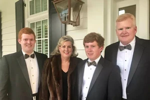 Danh dự gia tộc và những phát súng giết vợ con