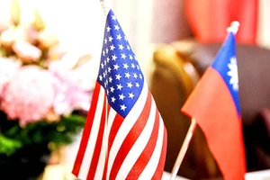 Trung Quốc và Đài Bắc lên tiếng việc ông Trump ký ban hành luật mới về quan hệ với Đài Loan