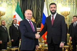 Tổng thống Syria sang Moscow gặp ông Putin, bàn số phận các căn cứ quân sự Nga