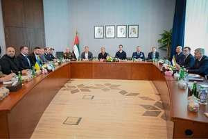 TASS tiết lộ nội dung vòng đàm phán Nga-Mỹ-Ukraine tuần này