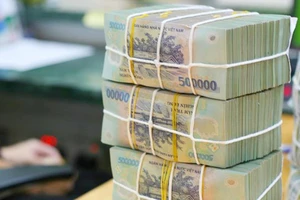 Nữ 9X 'thả mồi' đầu tư lãi cao, lừa đảo gần 7 tỉ đồng