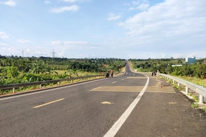 Kiểm điểm việc chậm hỗ trợ người dân bị ảnh hưởng bởi dự án