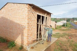 Kiểm điểm trách nhiệm vụ dân 'chê' khu tái định cư