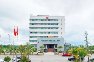 Miễn nhiệm chức vụ hai cán bộ thuộc Sở TN&MT tỉnh Kon Tum