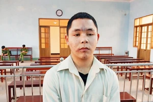 Nghe mẹ bị sàm sỡ, cháu chém chú ruột trọng thương