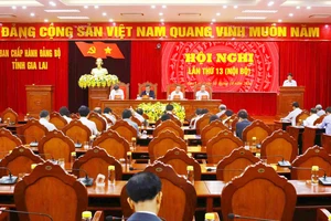 Cảnh cáo chủ tịch UBMTTQ Việt Nam tỉnh Gia Lai