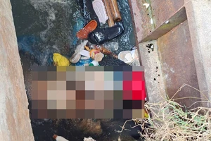 Phát hiện 1 thi thể phụ nữ chết bất thường dưới kênh nước