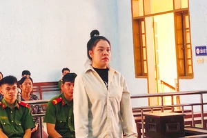 Người phụ nữ dựa thế CSGT để lừa đảo bị phạt 18 năm tù