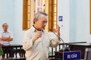 Cựu thẩm phán nhận hối lộ 500 triệu đồng bị đề nghị 15-16 năm tù 