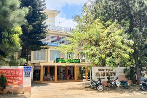 Bé gái 13 tuổi mang thai nghi bị cha dượng xâm hại