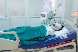 Chế tạo pháo gây ra vụ nổ lớn, ba người nhập viện