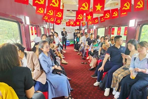 Đến Bình Định, du khách trải nghiệm chuyến tàu đặc biệt 'về miền đất võ'