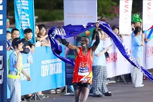 Hơn 12.000 VĐV tham gia giải VnExpress Marathon Quy Nhơn 2025