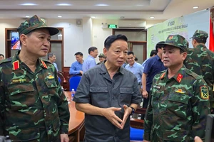 Phó Thủ tướng Trần Hồng Hà: 'Cam go nhất là lúc bão đổ bộ đất liền'