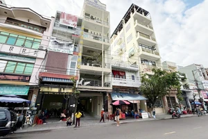 Kỷ luật cảnh cáo bác sĩ giới thiệu bệnh nhân đi khám, mua thuốc bên ngoài