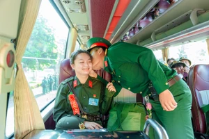 Gia Lai: Hơn 5.600 thanh niên rạng rỡ lên đường nhập ngũ