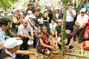 Đặc sắc nghi lễ cúng rừng, cầu Giàng che chở cho dân làng Tây Nguyên
