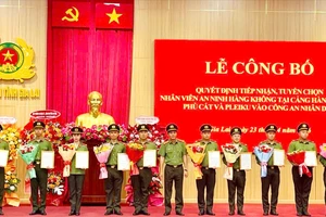 Gia Lai: 39 nhân viên an ninh hàng không được tuyển vào Công an nhân dân