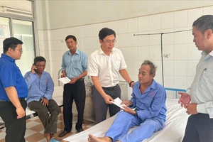 Xe ben tông xe khách lao xuống vực: 1 người tử vong, 2 người bị thương nặng