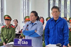 Toà tuyên án cặp vợ chồng giữ người trái pháp luật, khóa cửa nhốt công an