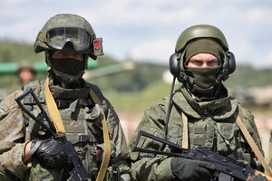 Binh sĩ Nga hiện diện gần biên giới với Ukraine hồi tháng 1. Ảnh: RIA