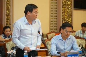 Dân quận 7 kêu trời vì mùi hôi: Giám đốc Sở TN&MT nói gì?