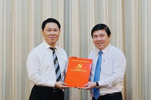 Bí thư huyện Bình Chánh làm Giám đốc Sở Xây dựng TP.HCM