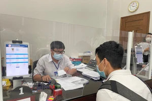 Thủ tục hành chính trong lĩnh vực đất đai, xây dựng vẫn còn phiền hà 