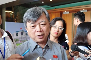 Lạm quyền bổ nhiệm thân thích là tham nhũng biến tướng