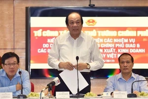 “Một Chính phủ lo lắng bằng một kho người làm“