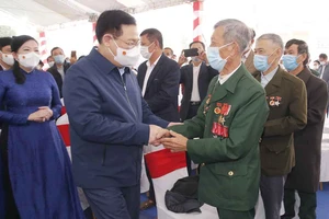 Ông Vương Đình Huệ: Sửa đổi lề lối làm việc để phục vụ người dân